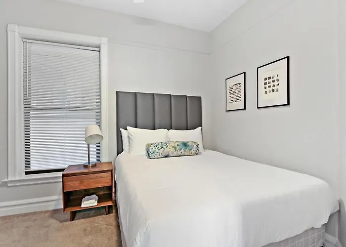 Comfy & Bright 3br Fully Furnished - Lincoln 3e Chicago